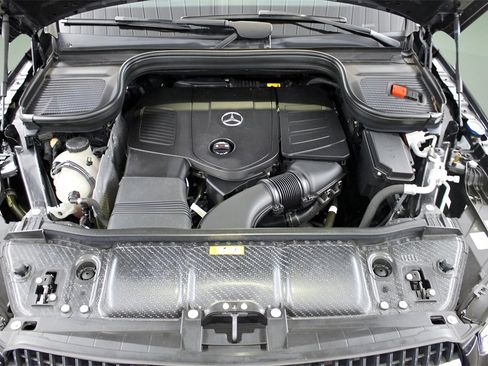 Used 2024 Mercedes-Benz GLE 350 4MATIC image 33