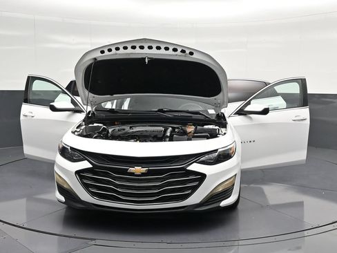 Used 2020 Chevrolet Malibu LT FWD image 27