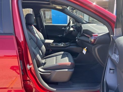 New 2026 Chevrolet Equinox RS w/ LPO, Floor Liner Package AWD/4WD image 21
