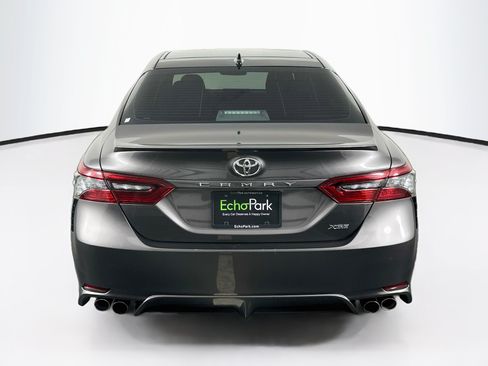 Used 2021 Toyota Camry XSE FWD image 7
