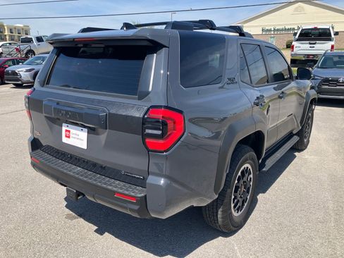 Certified 2026 Toyota 4Runner TRD Off-Road Premium AWD/4WD image 7