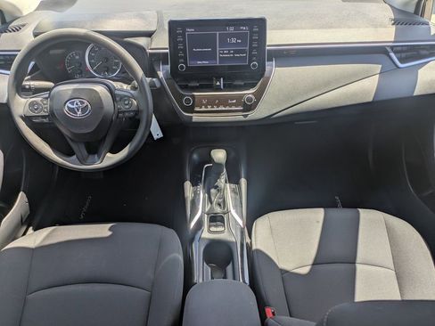 Used 2020 Toyota Corolla LE image 13