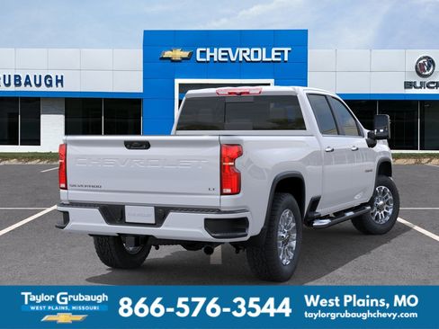 New 2026 Chevrolet Silverado 2500 LT w/ Z71 Chrome Sport Edition AWD/4WD image 4