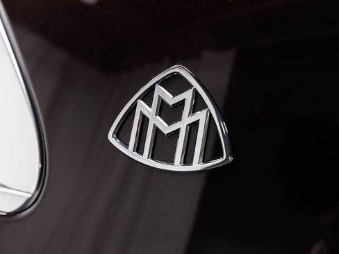 Certified 2024 Mercedes-Benz Maybach GLS 600 4MATIC image 40