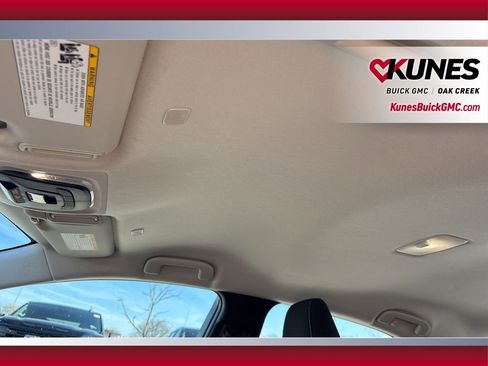 Used 2025 Toyota Corolla LE image 10