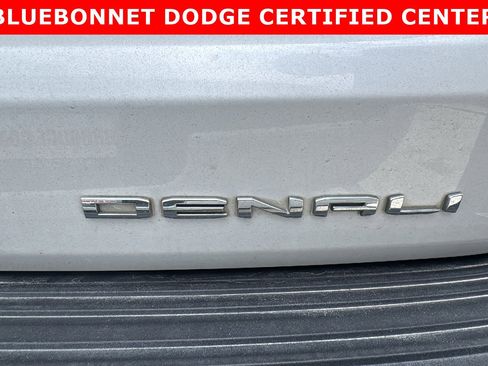 Used 2022 GMC Yukon Denali AWD/4WD image 12