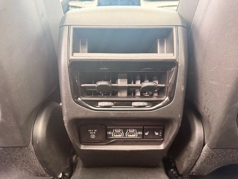Used 2024 Jeep Grand Cherokee Limited 4xe AWD/4WD image 20