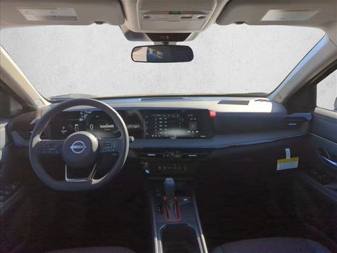 New 2026 Nissan Kicks SR image 16