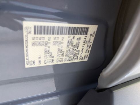 Used 2022 Nissan Rogue SL FWD image 38