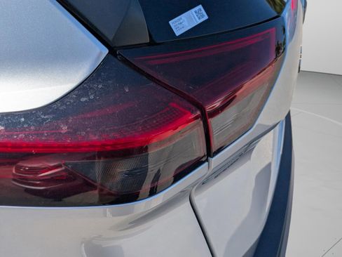 Used 2023 Nissan Rogue SV image 19