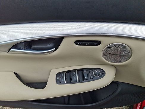 Used 2022 INFINITI QX50 Sensory AWD/4WD image 10