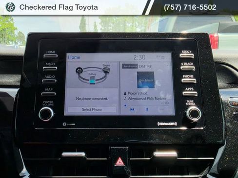 Used 2023 Toyota Camry SE w/ Cold Weather Package FWD image 15