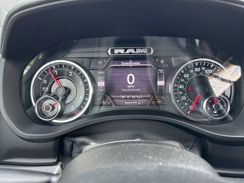 Used 2021 RAM 1500 Laramie AWD/4WD image 29