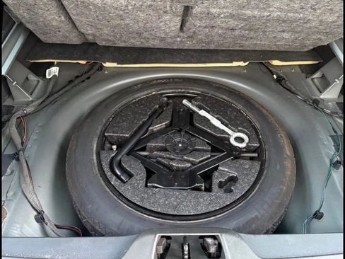 Used 2012 Volvo XC70 T6 image 18