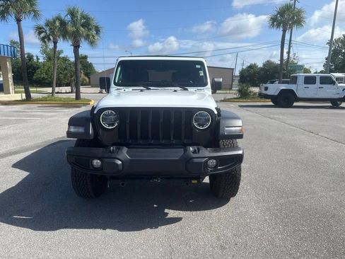 Used 2021 Jeep Wrangler Sport w/ LED Headlamp & Fog Lamp Group AWD/4WD image 1