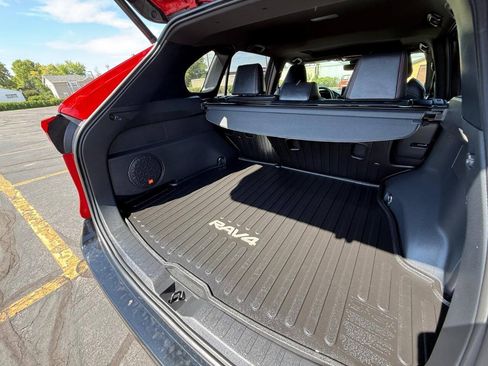 Used 2023 Toyota RAV4 XSE w/ Weather Package AWD/4WD image 16