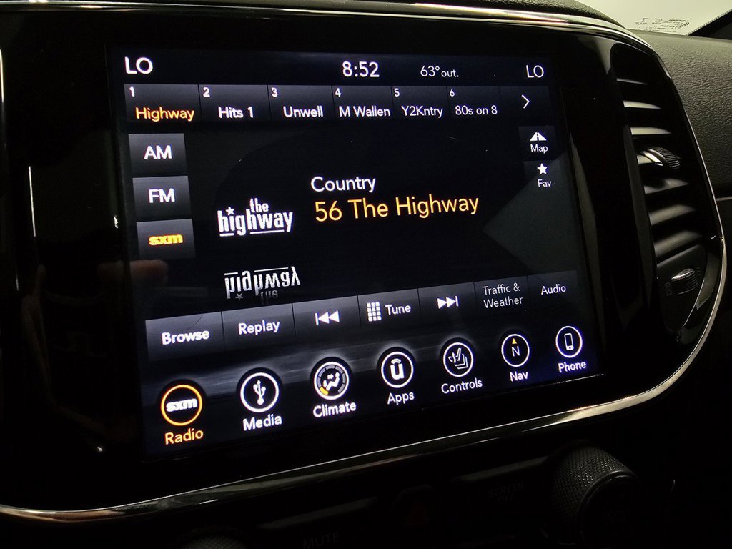 Used 2019 Jeep Grand Cherokee Altitude AWD/4WD image 17