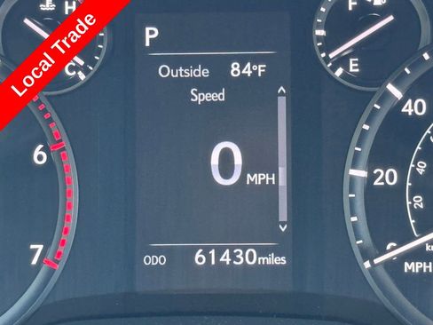 Used 2023 Lexus GX 460 Premium image 3