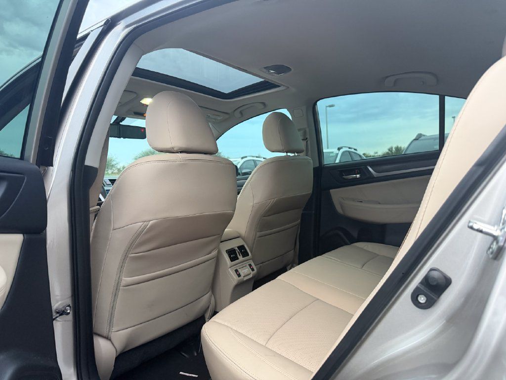 Used 2018 Subaru Legacy 3.6R Limited AWD/4WD image 6