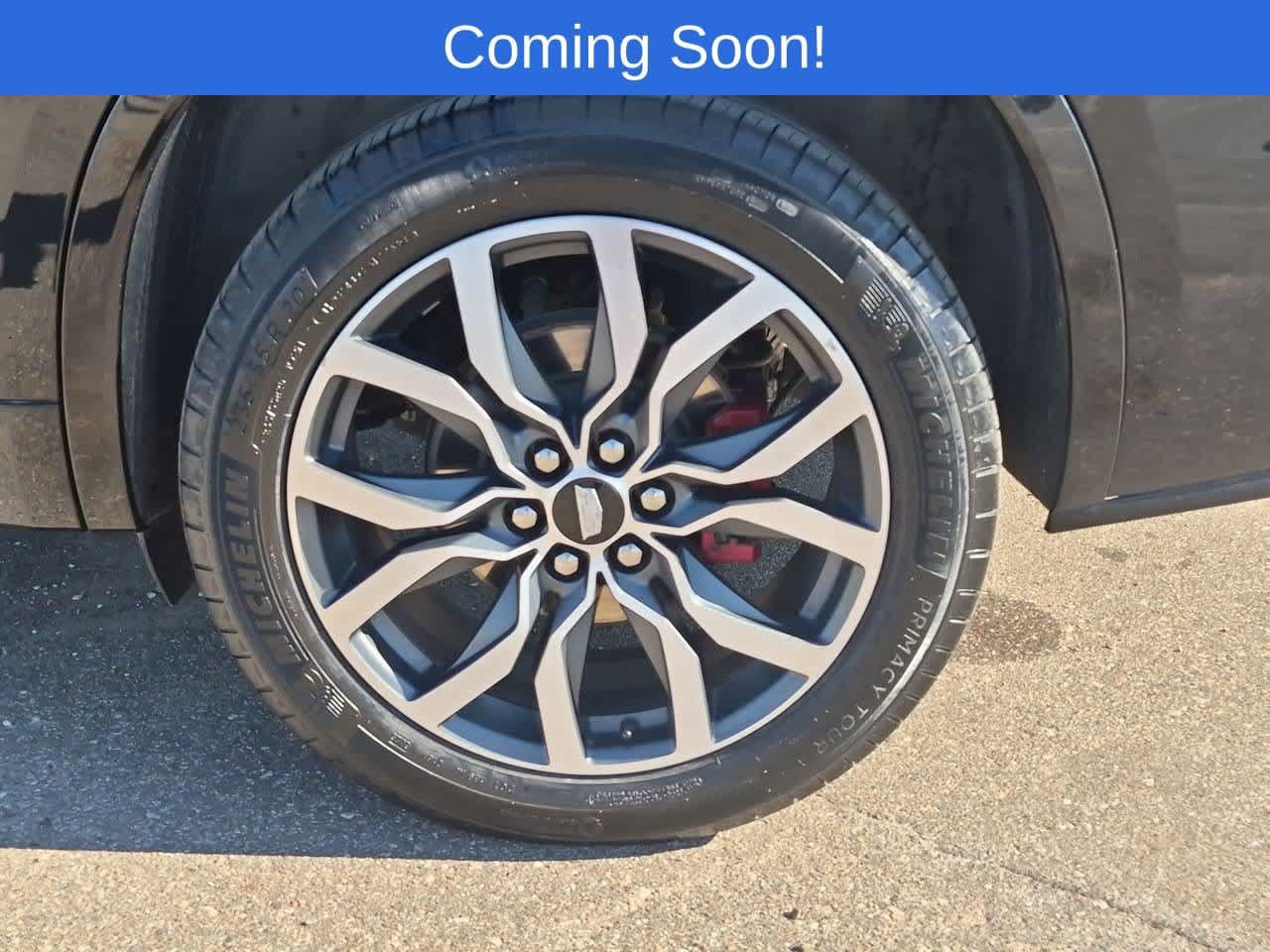 Used 2024 Cadillac XT6 Sport w/ LPO, Floor Liner Package AWD/4WD image 13