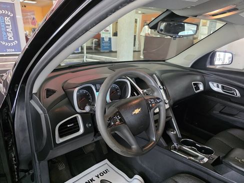 Used 2016 Chevrolet Equinox LS FWD image 13