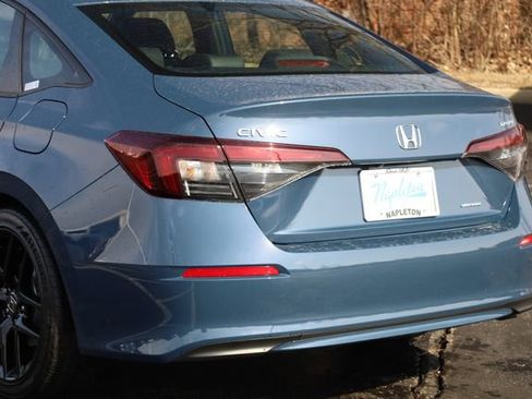 Used 2025 Honda Civic Sport image 6