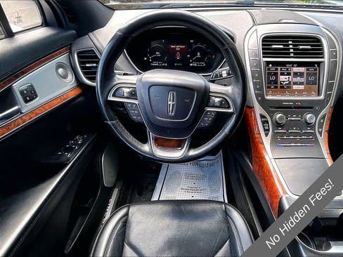 Used 2019 Lincoln Nautilus Reserve w/ Ultimate Package AWD/4WD image 5