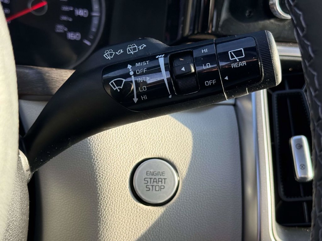 Used 2022 Kia Sorento S w/ Panoramic Sunroof Package AWD/4WD image 26