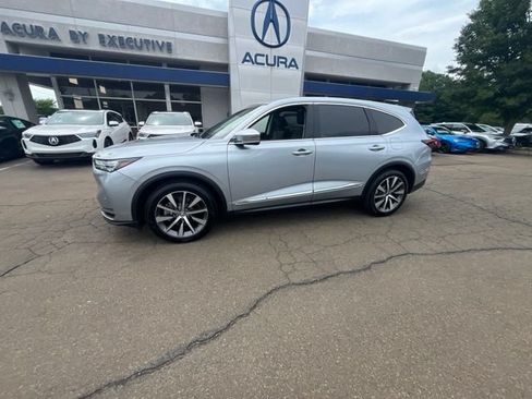 Used 2026 Acura MDX SH-AWD w/ Technology Package image 36