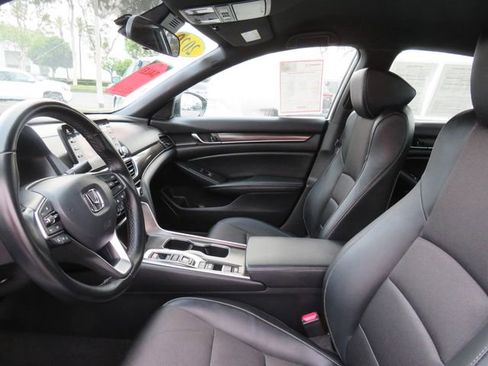Used 2022 Honda Accord Sport image 15