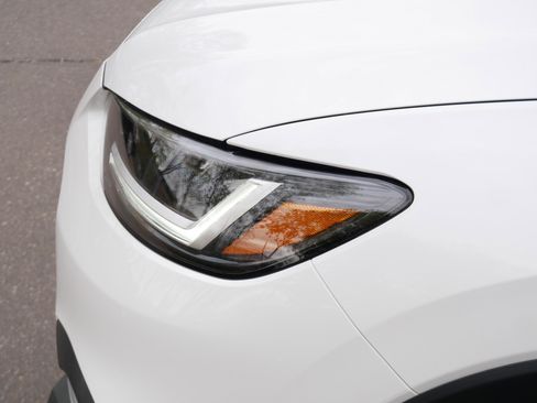 Certified 2026 Honda HR-V LX image 16