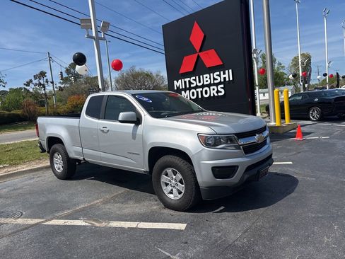 Used 2019 Chevrolet Colorado W/T w/ WT Convenience Package image 1