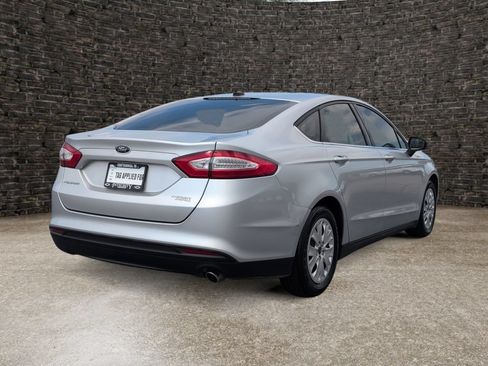 Used 2014 Ford Fusion S FWD image 7