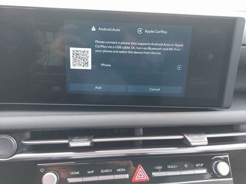 Used 2025 Hyundai Santa Cruz SE image 23