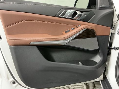 Certified 2024 BMW X5 sDrive40i w/ Premium Package image 19