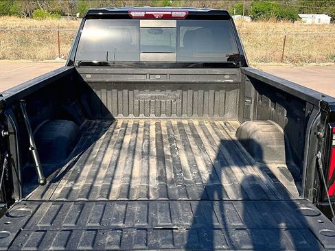 Used 2024 GMC Sierra 2500 AT4 w/ AT4 Premium Plus Package AWD/4WD image 35