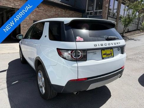 Used 2017 Land Rover Discovery Sport HSE AWD/4WD image 7