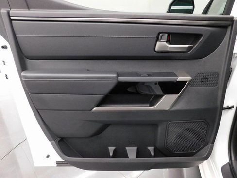 Used 2025 Toyota Tundra Limited image 22