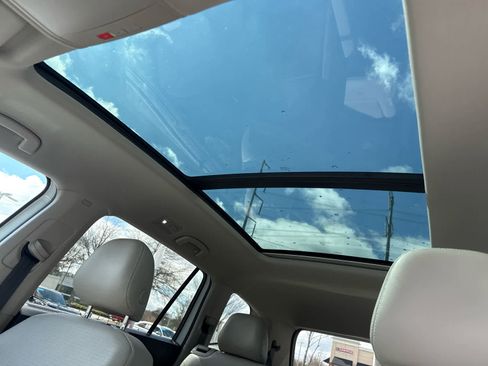 Used 2021 Volkswagen Atlas SE w/ Panoramic Sunroof Package image 21