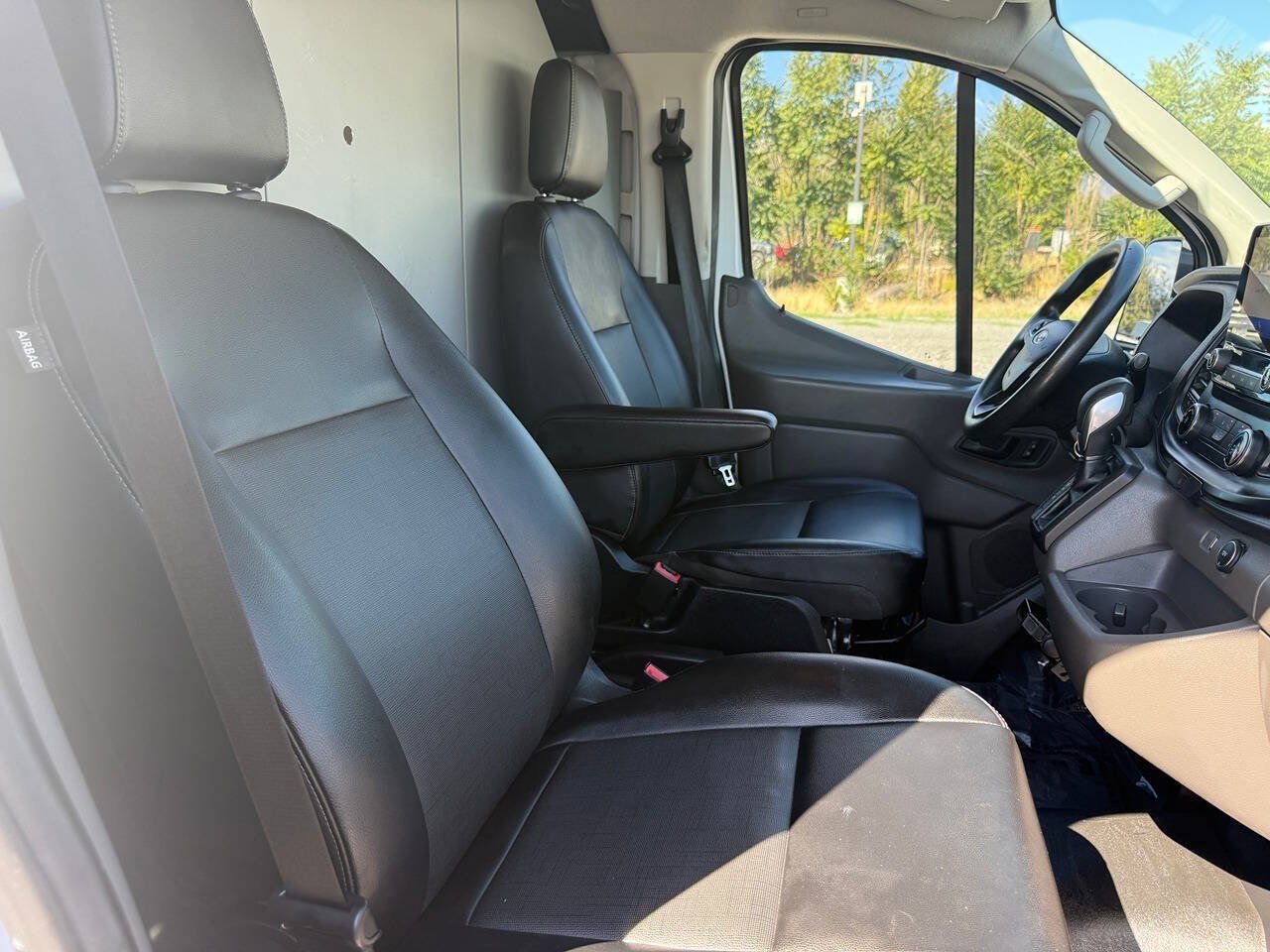 Used 2020 Ford Transit 250 Low Roof RWD image 20