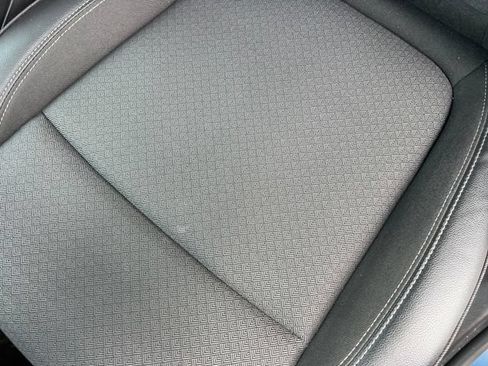 Used 2024 Buick Encore GX Preferred w/ Comfort Package AWD/4WD image 11
