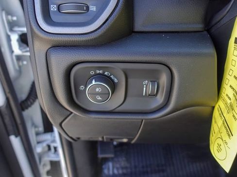 New 2024 RAM 3500 Tradesman w/ Chrome Appearance Group image 28