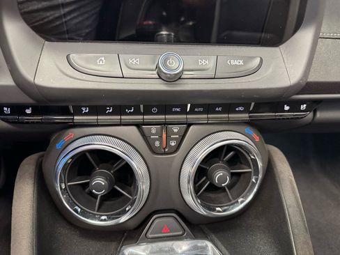 Used 2017 Chevrolet Camaro SS RWD image 20