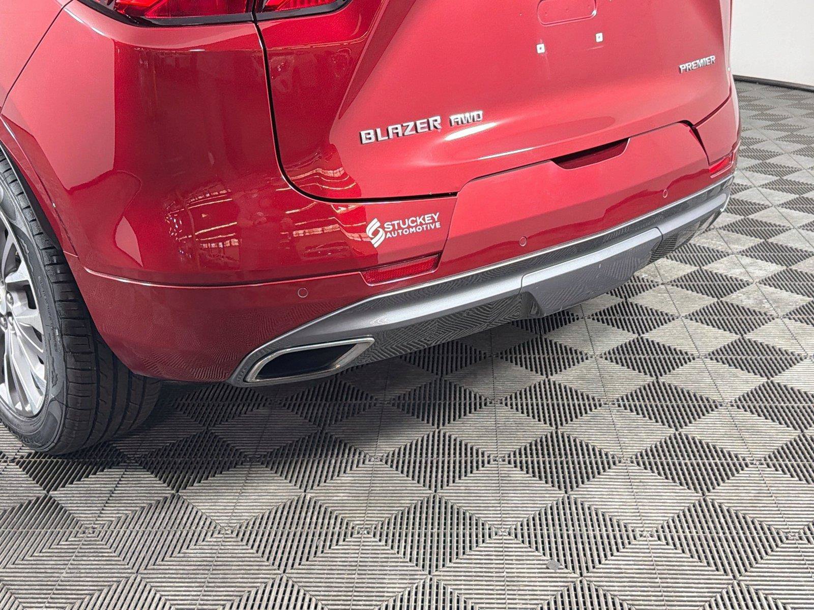 Used 2020 Chevrolet Blazer Premier w/ LPO, Floor Liner Package AWD/4WD image 39