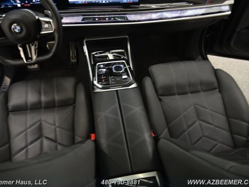Used 2023 BMW 740i RWD image 22