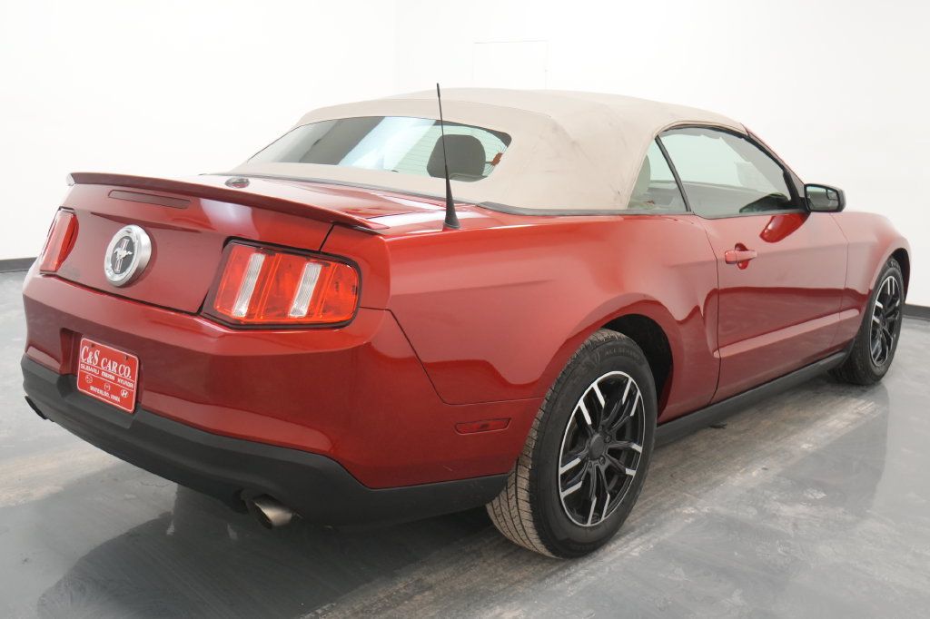 Used 2012 Ford Mustang Premium RWD image 8