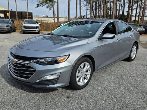 Used 2024 Chevrolet Malibu LT image 3