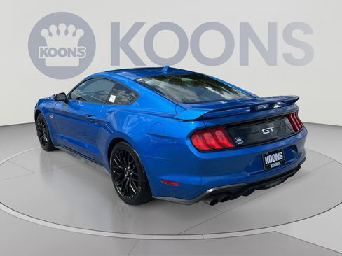 Used 2021 Ford Mustang GT Premium w/ GT Performance Package RWD image 4