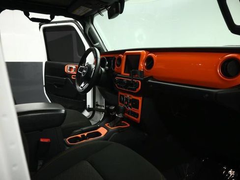 Used 2021 Jeep Gladiator Mojave AWD/4WD image 54