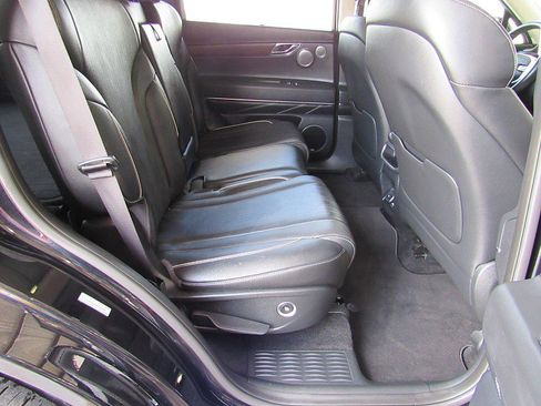 Used 2022 Genesis GV80 2.5T w/ Advanced Package 02 image 27